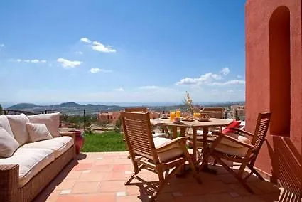 Sierra Cortina Hotell 4*